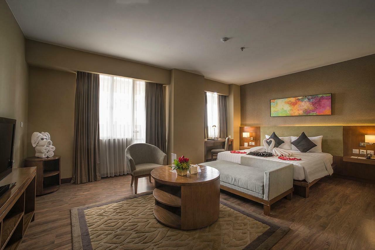 El Hotel Τζακάρτα Εξωτερικό φωτογραφία